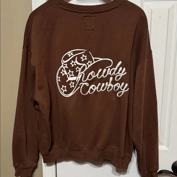 Brown Crewneck Top with Embroidered Boots - Picture 4 of 5